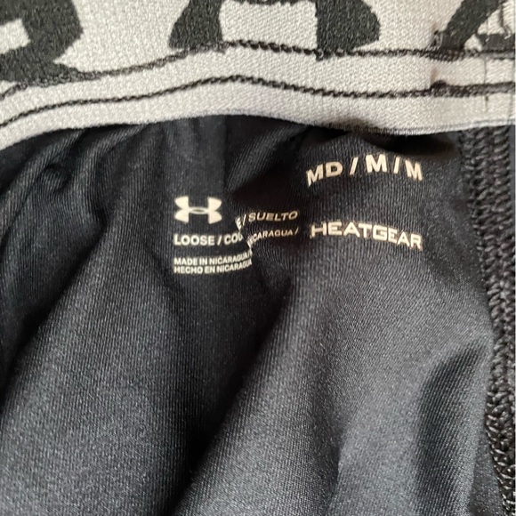 Under Armour athletic shorts - Picture 4 of 4